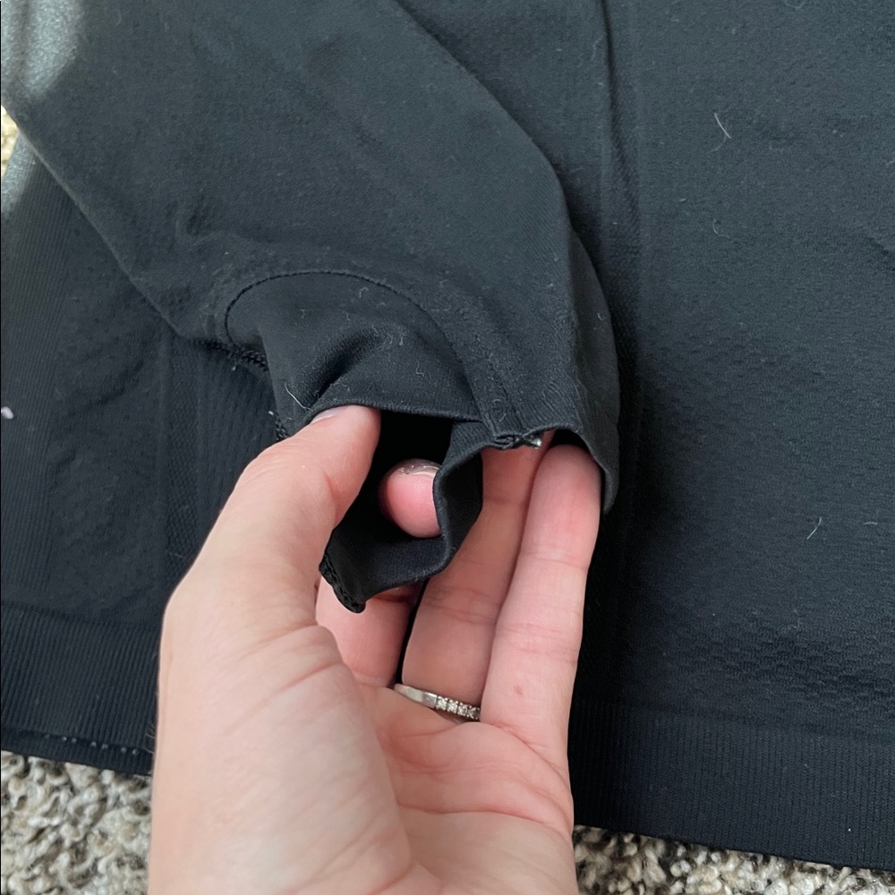 Athleta black Momentum Long-Sleeve. - Picture 4 of 5
